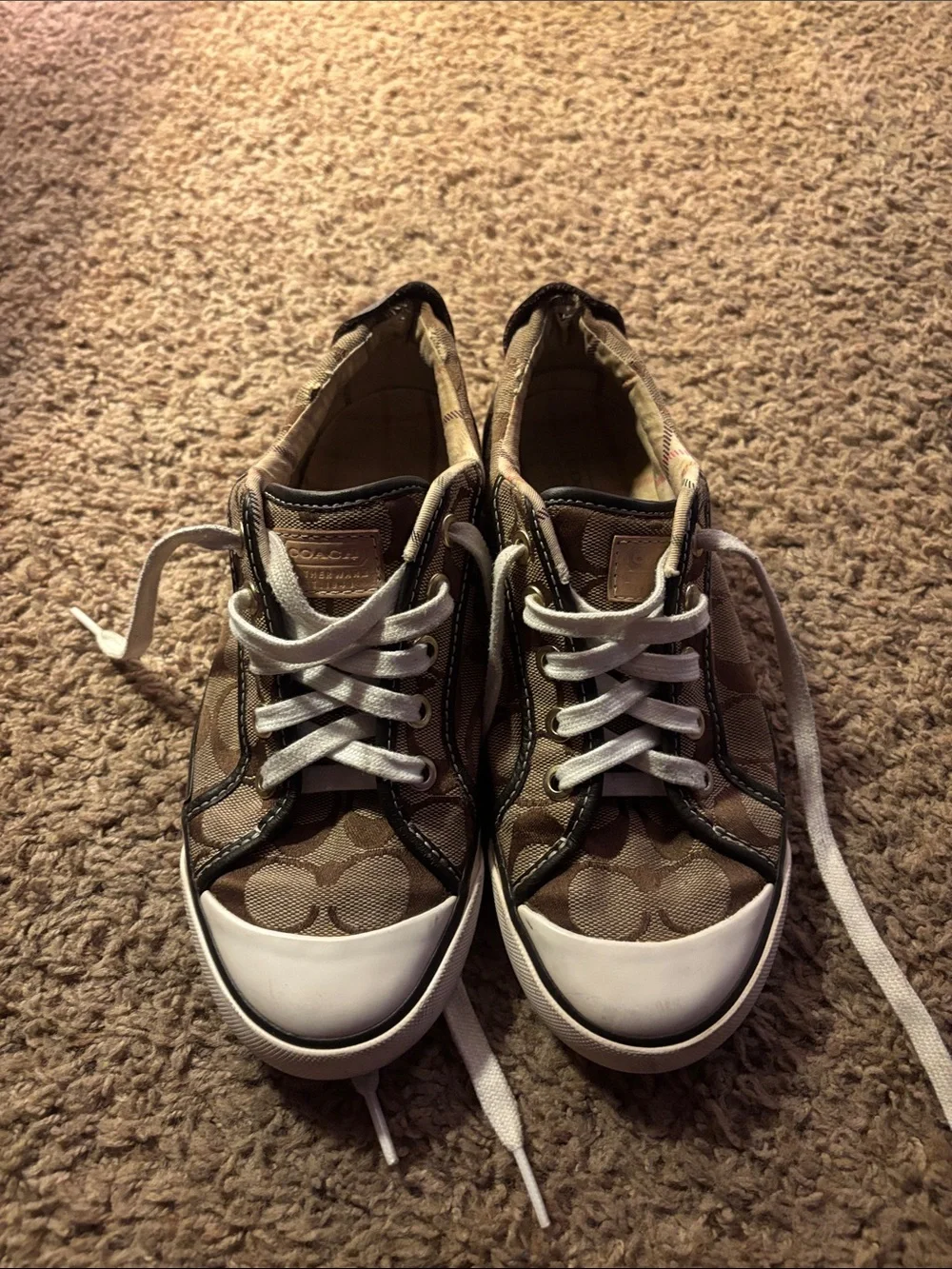 Vintage Coach barrett Brown Signature Canvas Low-Top Sneakers with White Accents